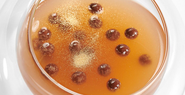 Xanthane Clear Klare Suppe mit Kakaobruch Sosa